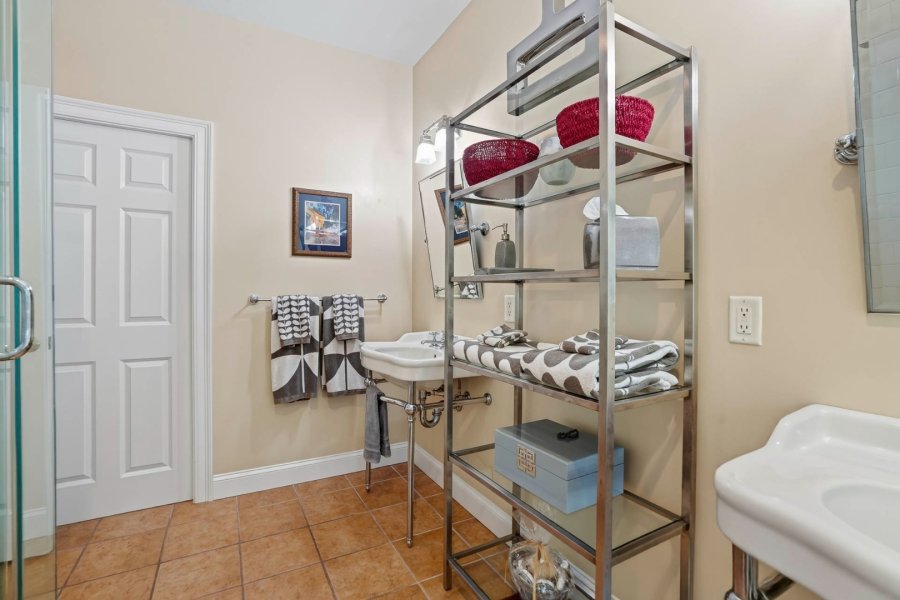 Property Photo 40