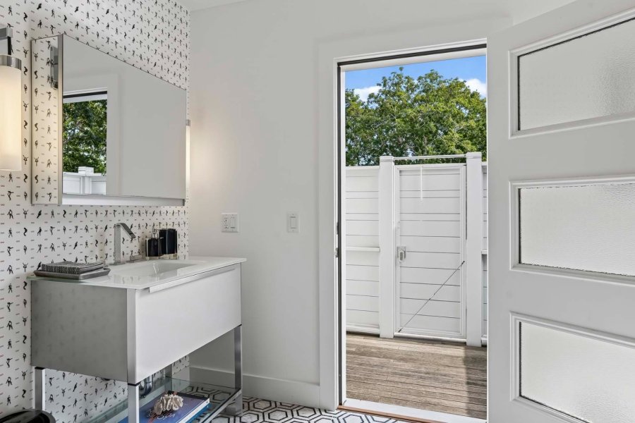 Property Photo 78