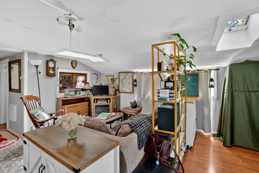 Property Photo 43