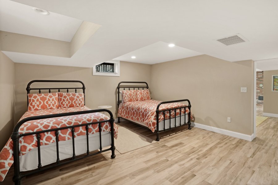 Property Photo 38