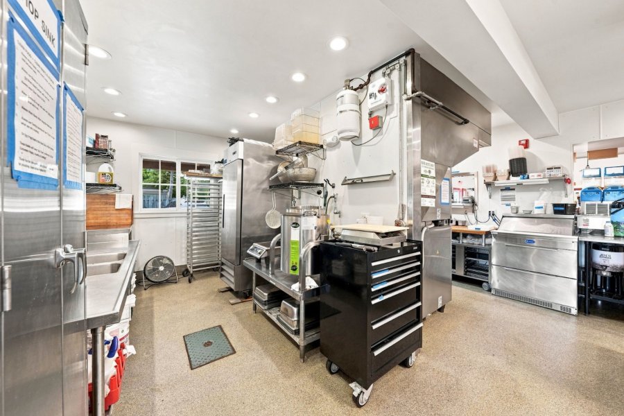 Property Photo 31