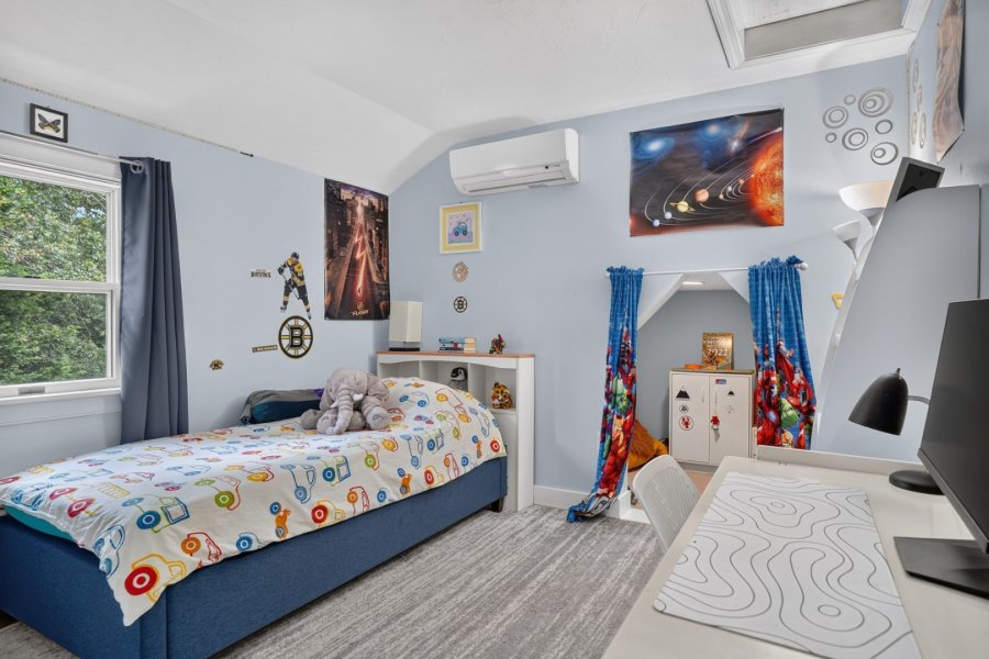 Property Photo 28