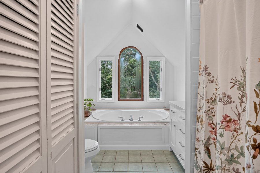 Property Photo 40