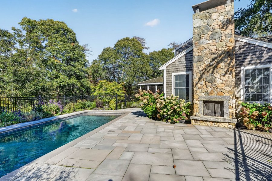 Property Photo 32